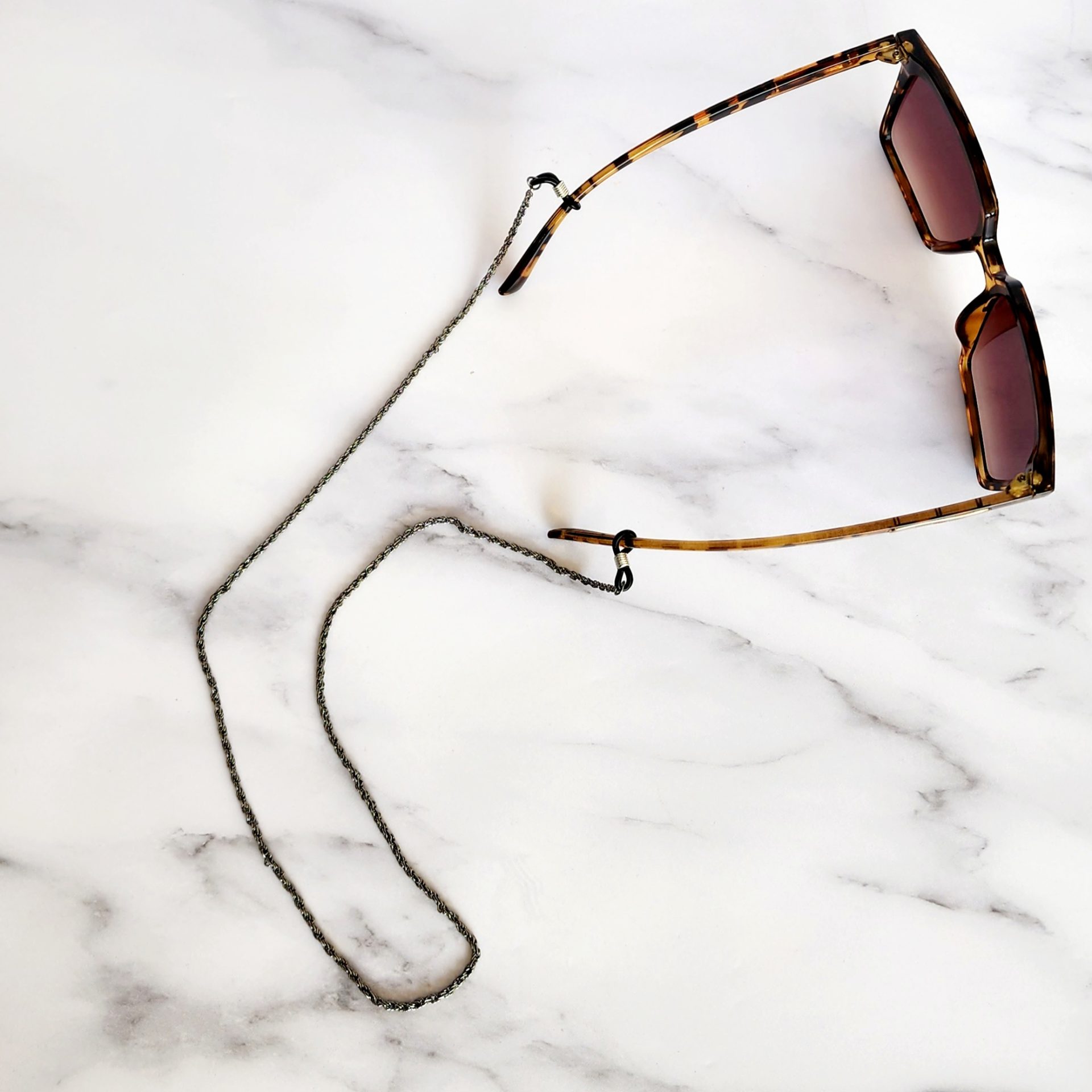 Lara In Black Sunglass String Bespoke Image